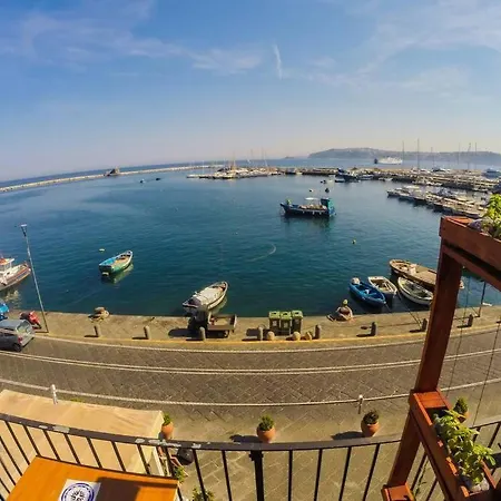 L Angolo Segreto Di Giovanni Il Pescatore Procida Buitenkant foto